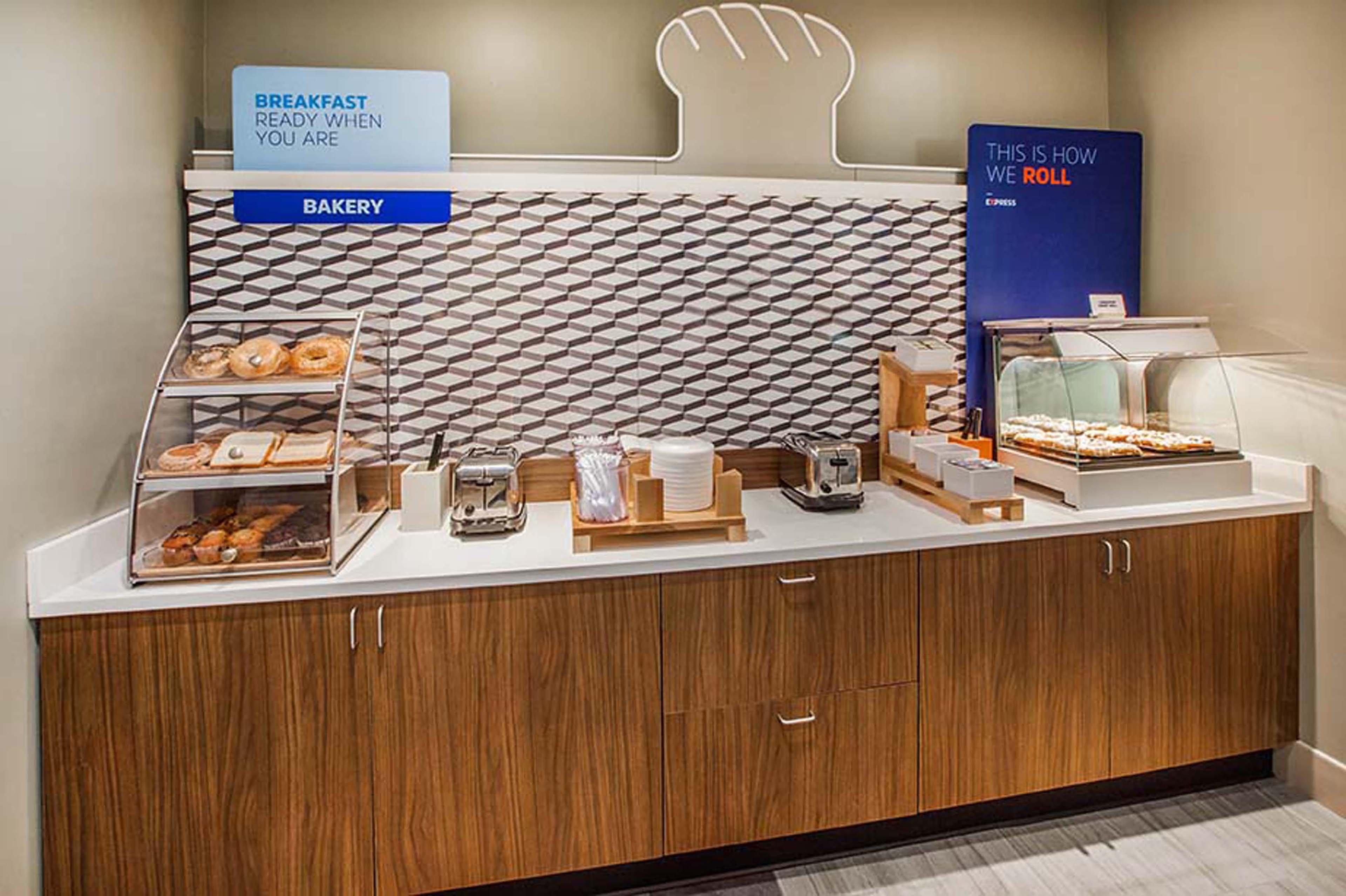 Holiday Inn Express & Suites - Houston Westchase - Westheimer By Ihg Eksteriør billede