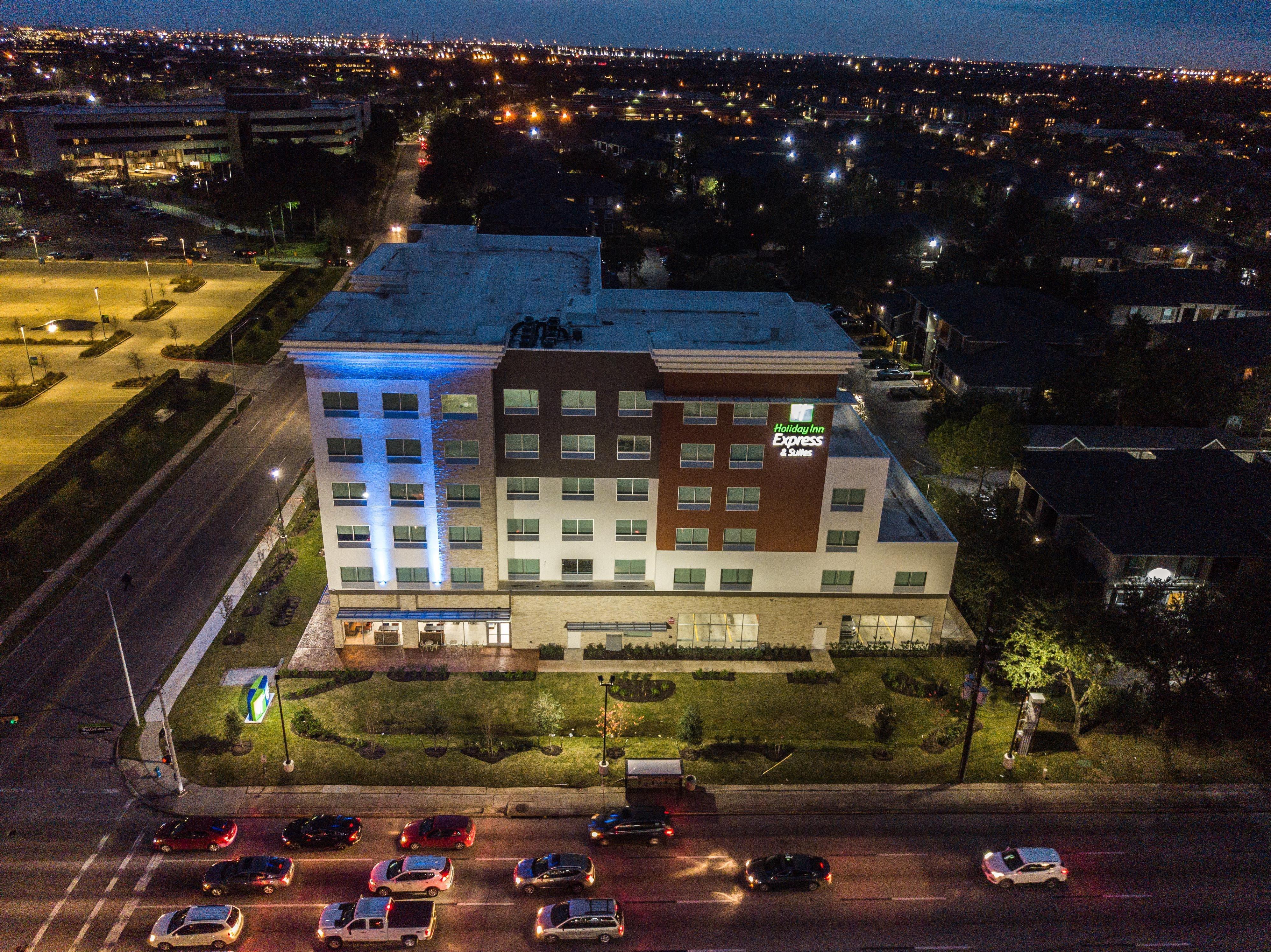 Holiday Inn Express & Suites - Houston Westchase - Westheimer By Ihg Eksteriør billede